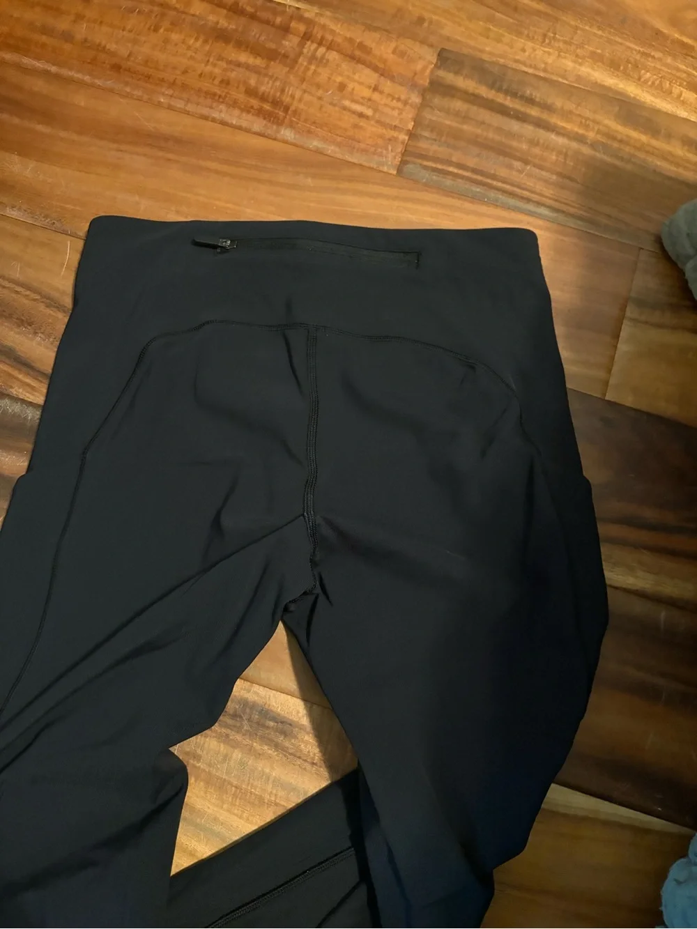 Lululemon Black Leggings Womens Size 4 Side Pockets‎ Zip Back Running (1283)